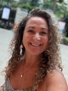 Meet your Posher, Deanne